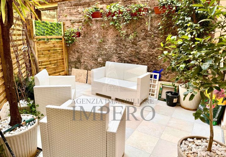 Villa a Ventimiglia, Imperia, Ventimiglia - € 220.000 | Ref: 23708 - foto 1