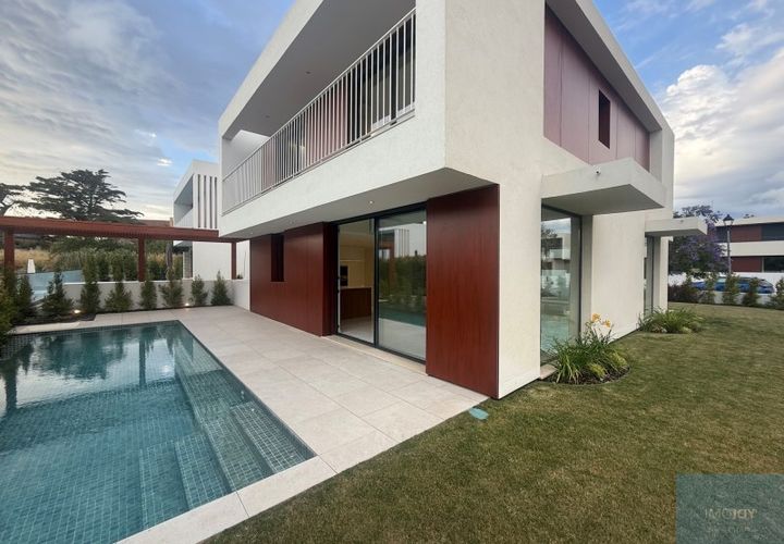 Villa in Sintra, Lisbon, Sintra - € 1.100.000 | Ref: MORTM014 - foto 1