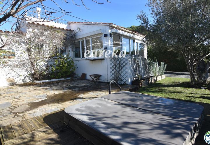Villa em Roses, Gerona, Roses - € 395.000 | Ref: 2463 - foto 1