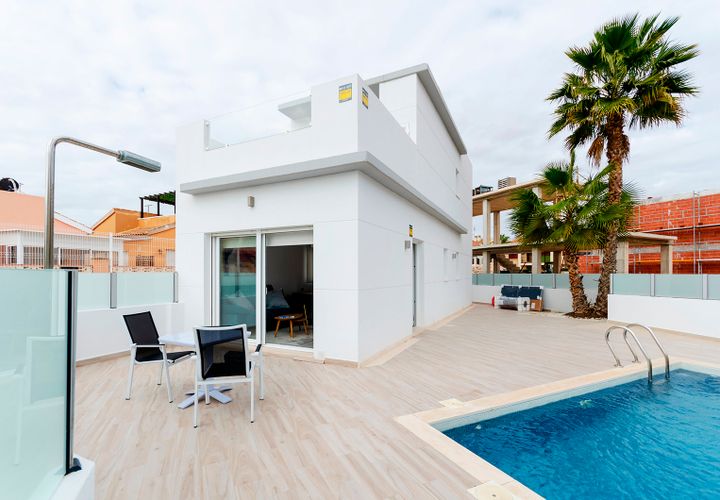 Villa a Torrevieja, Alicante, Torrevieja - € 424.000 | Ref: NBCB-66236 - foto 1