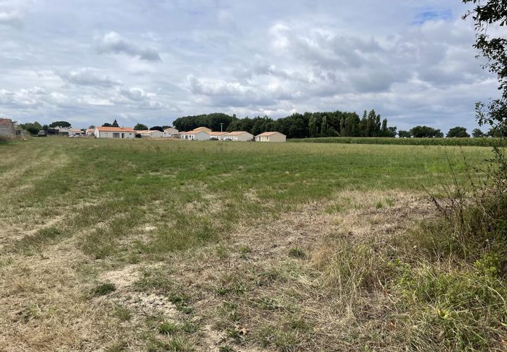 Helårsgrund i Montbert, Loire-Atlantique, Montbert - € 68.000 | Ref: XL-0201 - foto 1