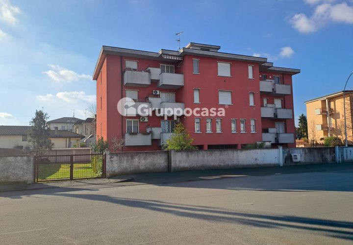 Leilighet i Bareggio, Milan, Bareggio - € 154 000 | Ref: Appartamento via Piave 114, Bareggio - foto 1