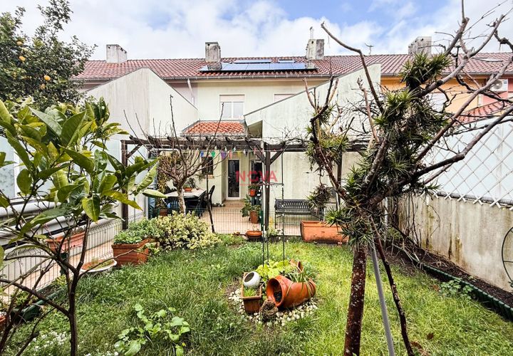 Rækkehus i Gondomar, Porto, Gondomar - € 397.700 | Ref: NOVA-ER-2418 - foto 1