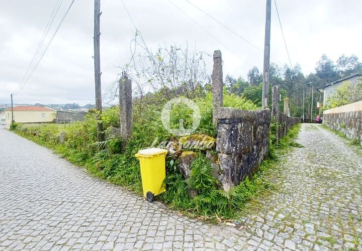Helårsgrund i Maia, Porto, Maia - € 212.500 | Ref: 240-T-25758 - foto 1