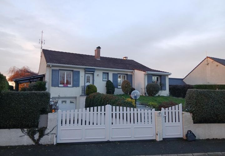 Villa a Bantigny, Nord, Bantigny - € 210.000 | Ref: 7554416 - foto 1