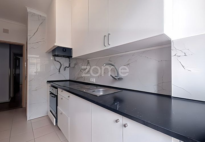 Lejlighed i Odivelas, Lisbon, Odivelas - € 276.000 | Ref: ZMPT584703 - foto 1