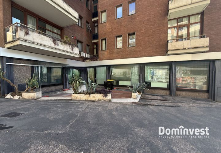 Erhvervsejendom i Rome, Rome, Rome - € 1.000.000 | Ref: v-242 - foto 1