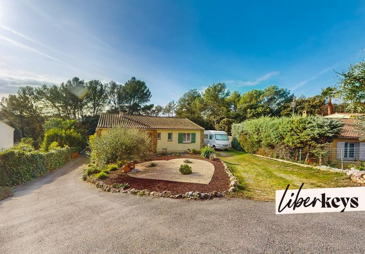 Villa a Roquebrune-sur-Argens, Var, Roquebrune-sur-Argens - € 528.000 | Ref: DOM27084 - foto 1
