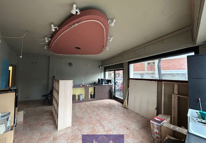 Erhvervsejendom i Florence, Florence, Florence - € 155.000 | Ref: a26033 - foto 1