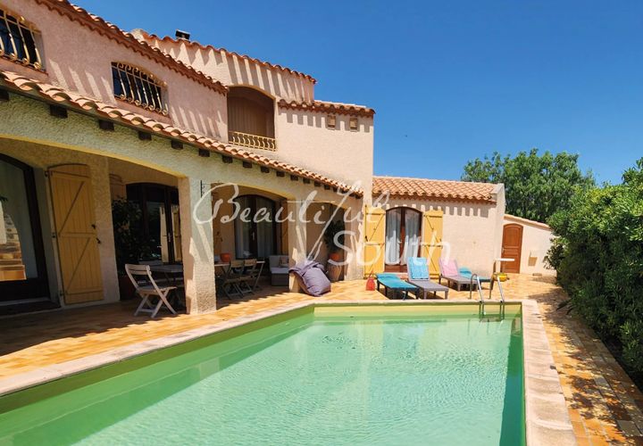 Villa a Le Barcares, Pyrenees-Orientales, Le Barcares - € 750.000 | Ref: SV494 - foto 1
