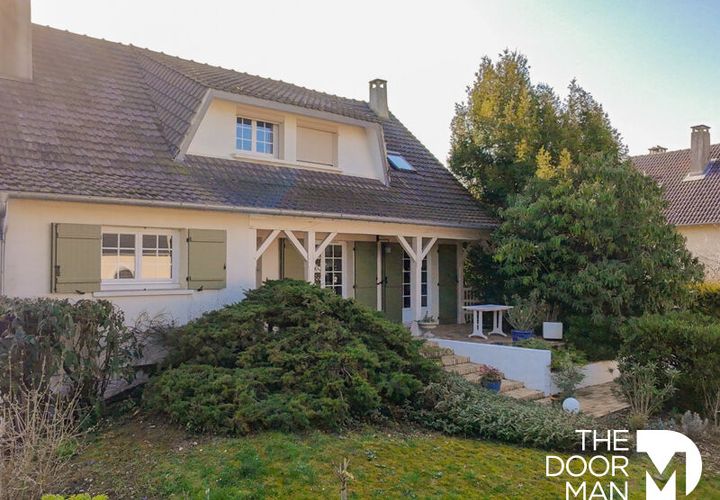 Villa i Bourges, Cher, Bourges - € 242.000 | Ref: 9517 - foto 1