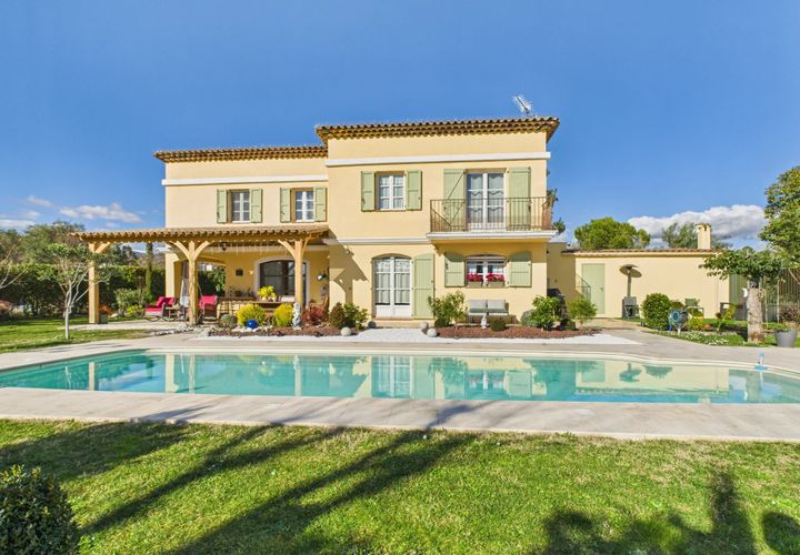 Villa i Valbonne, Alpes-Maritimes, Valbonne - € 2.200.000 | Ref: HH-16067470 - foto 1
