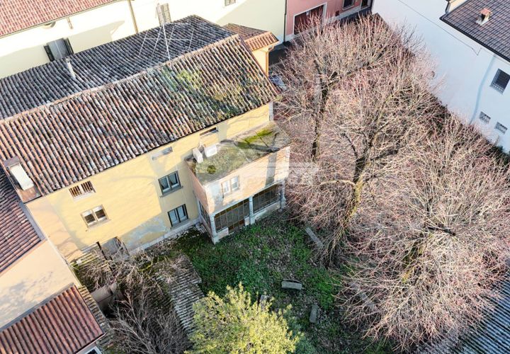 Villa i Ghedi, Brescia, Ghedi - € 400.000 | Ref: 6415062020-1350 - foto 1