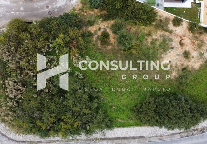 Terreno en Almada, Setubal, Almada - € 320.000 | Ref: HC711 - photo 1