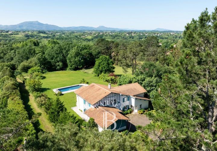 Villa a Arcangues, Pyrenees-Atlantiques, Arcangues - € 2.495.000 | Ref: M1790 - foto 1
