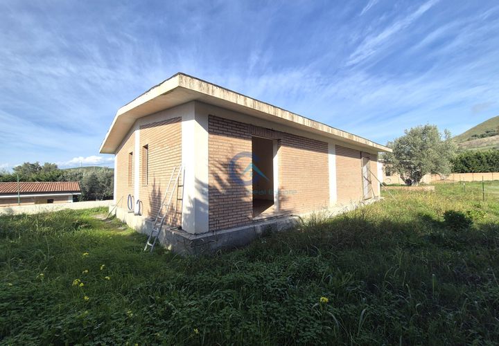 Villa i Catanzaro, Catanzaro, Catanzaro - € 199 000 | Ref: CZ-899 - foto 1