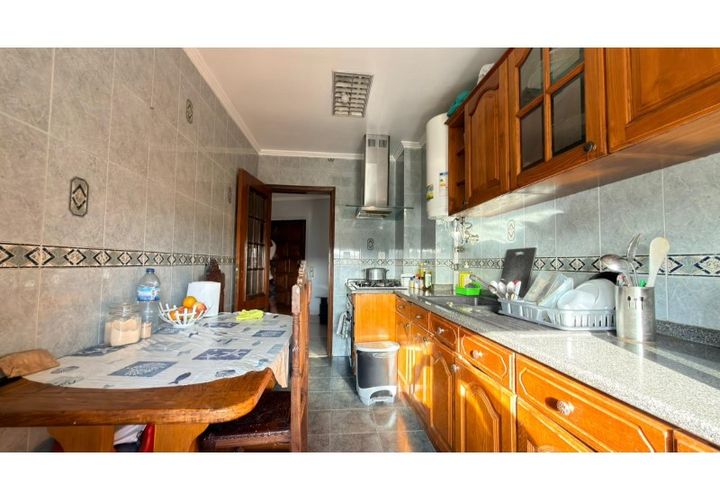 Lejlighed i Amadora, Lisbon, Amadora - € 275.000 | Ref: 202606 - foto 1