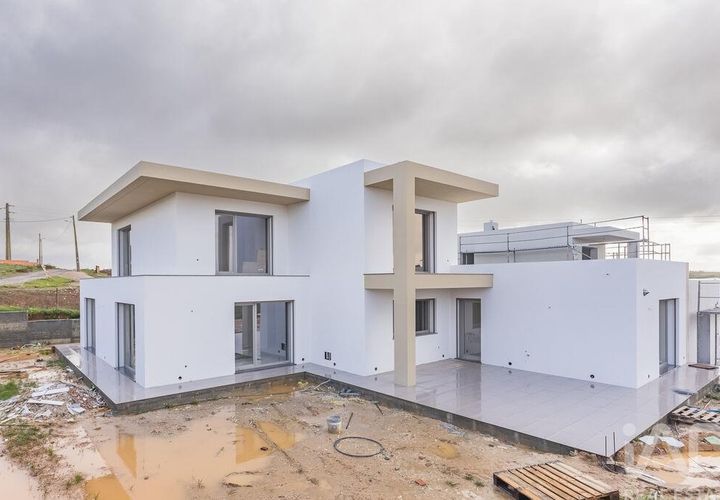 Rækkehus i Torres Vedras, Lisbon, Torres Vedras - € 645.000 | Ref: 155485 - foto 1