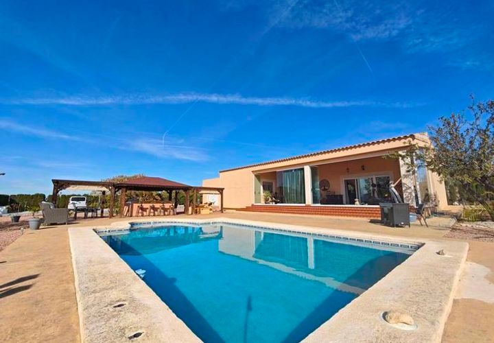 Villa i Sax, Alicante, Sax - € 399.995 | Ref: 2633 - foto 1