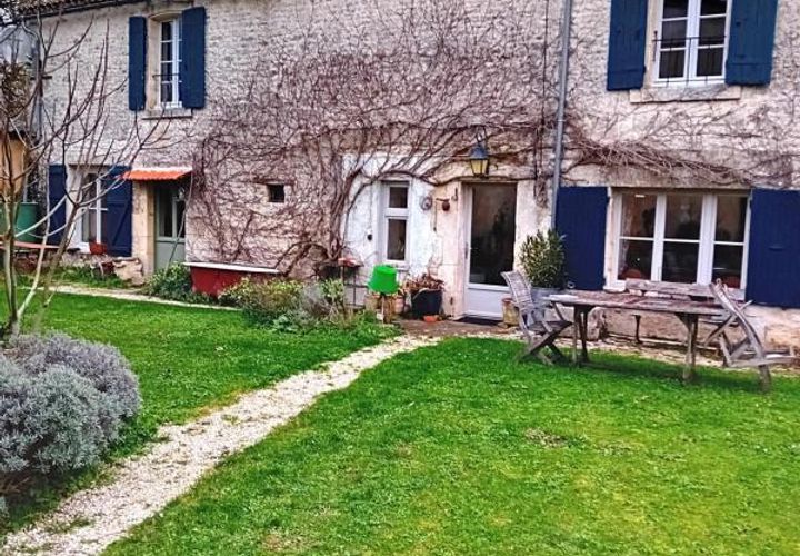 Villa a Mazeray, Charente-Maritime, Mazeray - € 315.000 | Ref: 198240 - foto 1