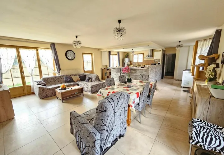 Villa i Saumur, Maine-et-Loire, Saumur - € 238.500 | Ref: 198096 - foto 1