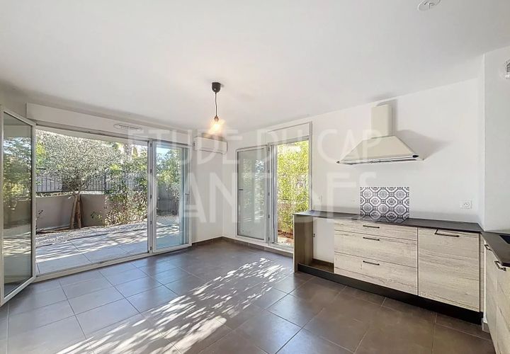Lejlighed i Antibes, Alpes-Maritimes, Antibes - € 349.000 | Ref: 86694684 - foto 1