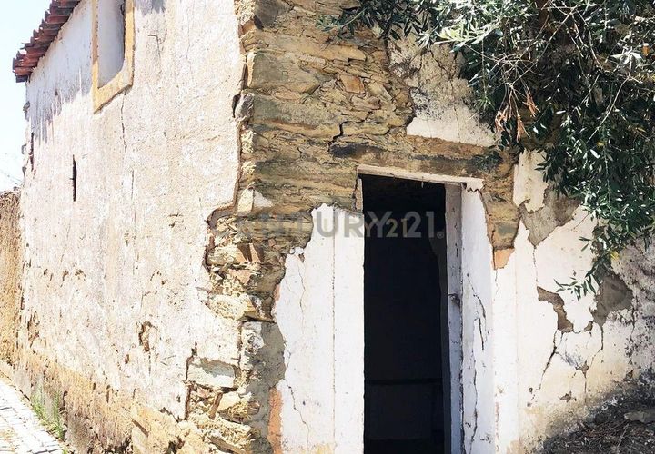 Villa i Nisa, Portalegre, Nisa - € 22.000 | Ref: C0364-04677 - foto 1