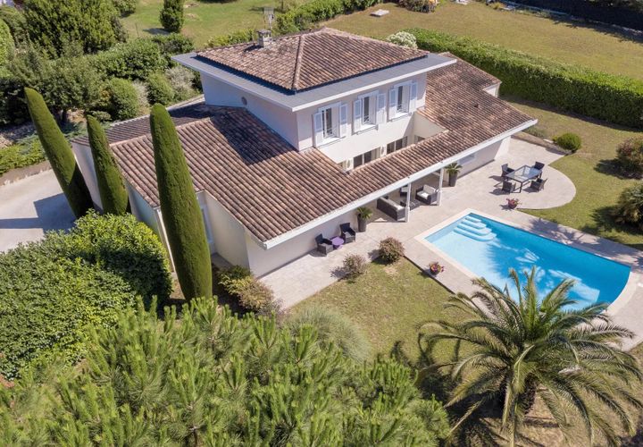 Villa i Valbonne, Alpes-Maritimes, Valbonne - € 1.590.000 | Ref: 14250 - foto 1