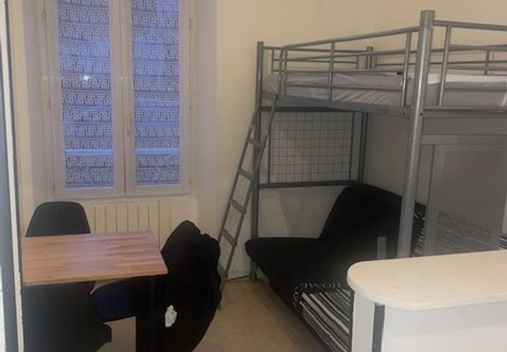 Estudi a Laval, Mayenne, Laval - € 350/mes | Ref: 790556 - foto 1
