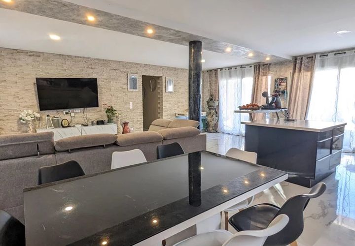 Villa a Carcès, Var, Carcès - € 435.000 | Ref: 3638 - foto 1