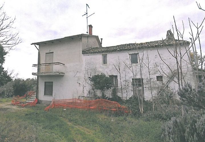 Farm hus i Morrovalle, Macerata, Morrovalle - € 100.000 | Ref: mc1-38194 - foto 1