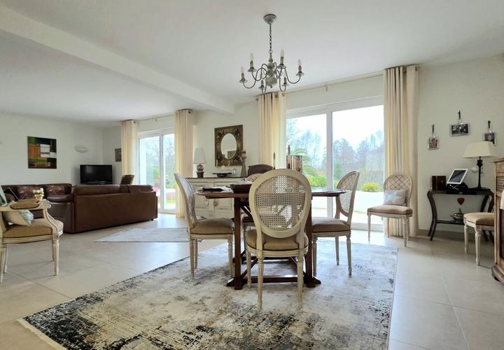 Villa i Saint-Ave, Morbihan, Saint-Ave - € 599.000 | Ref: 3011442817 - foto 1