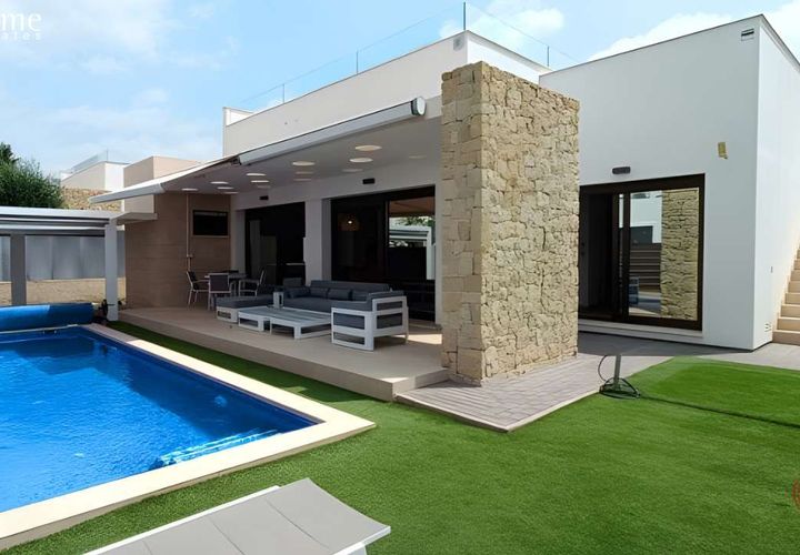 Villa i Orihuela, Alicante, Orihuela - € 449.475 | Ref: MLSC1902042/13477 - foto 1