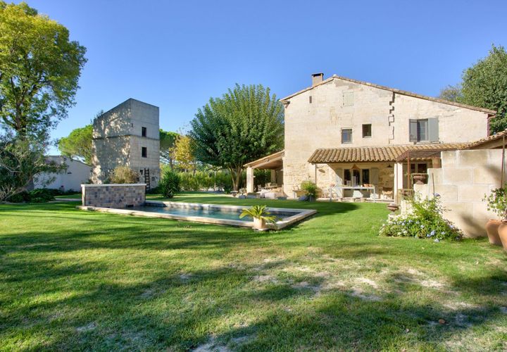 Villa i Arles, Bouches-du-Rhone, Arles - € 1.990.000 | Ref: 06128 - foto 1