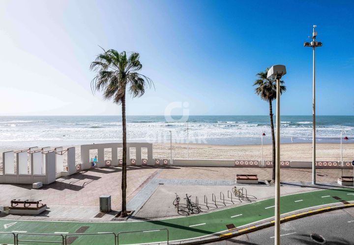 Lejlighed i Cadiz, Cadiz, Cadiz - € 640.000 | Ref: 218469 - foto 1