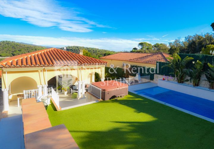 Villa - Calonge, Gerona, Calonge - € 695 000 | Réf : 2505 - photo 1