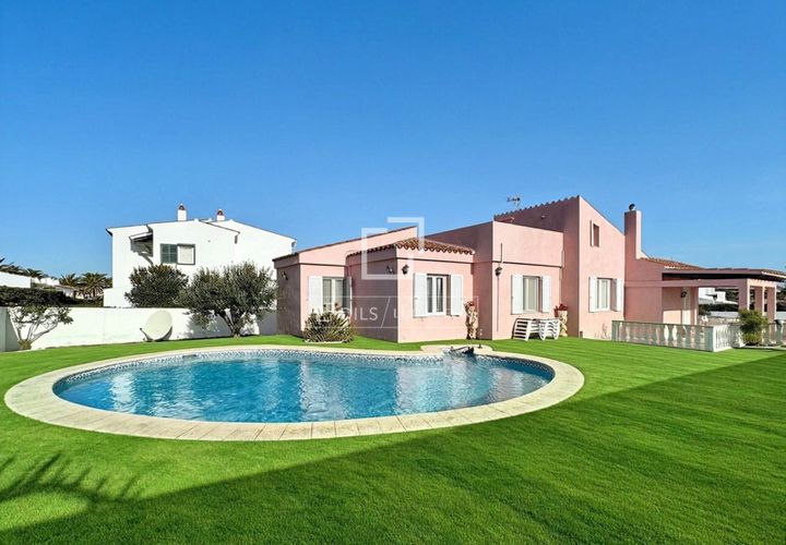 Villa a Es Castell, Menorca, Es Castell - € 1.200.000 | Ref: MEN66116 - foto 1