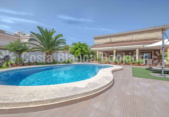 Villa in Benidorm, Alicante, Benidorm - € 1.400.000 | Ref: S-3890/13675 - foto 1
