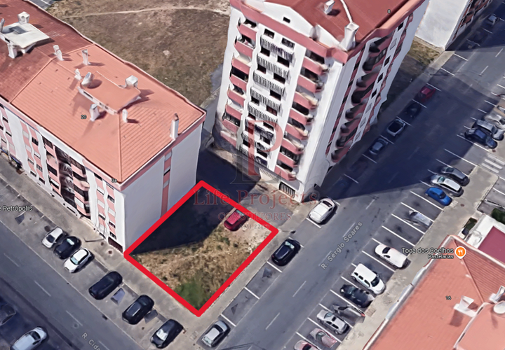 Helårsgrund i Sintra, Lisbon, Sintra - € 79.000 | Ref: 33707599 - foto 1