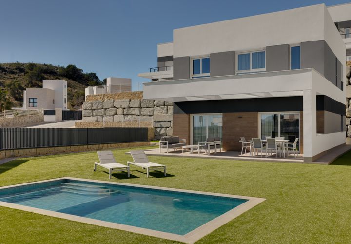 Villa i Finestrat, Alicante, Finestrat - € 555.000 | Ref: 930-00117P - foto 1