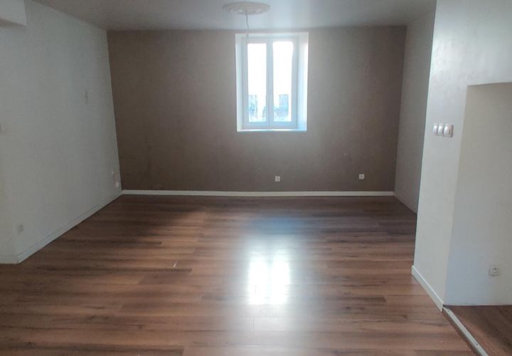 Villa a Allassac, Correze, Allassac - € 84.000 | Ref: 12013393559 - foto 1