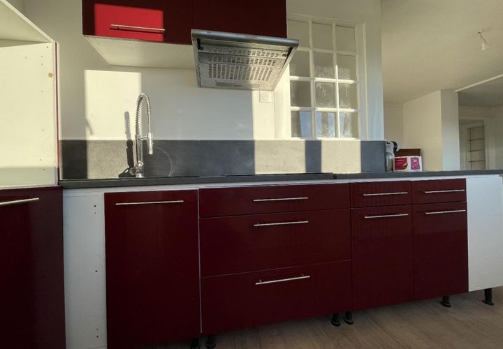 Leilighet i Aurillac, Cantal, Aurillac - € 83 000 | Ref: A22F423FB21F4356 - foto 1