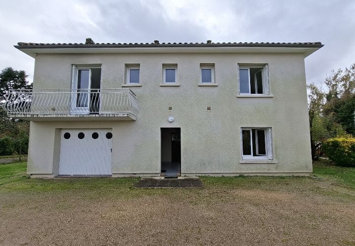 Villa a Biars-sur-Cere, Lot, Biars-sur-Cere - € 195.500 | Ref: 4A88898B64CD495A - foto 1