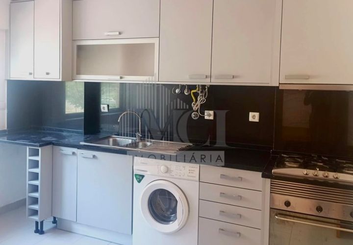Lejlighed i Amadora, Lisbon, Amadora - € 370.000 | Ref: MCI-0193 - foto 1