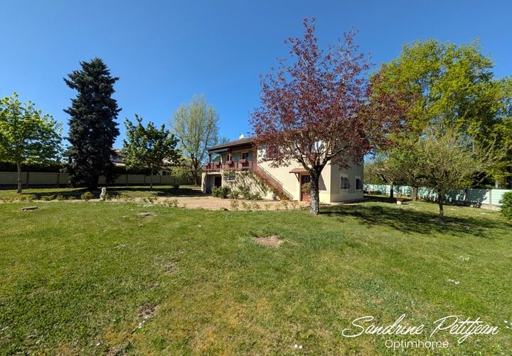 Villa a Civrieux, Ain, Civrieux - € 389.000 | Ref: 830034823050 - foto 1