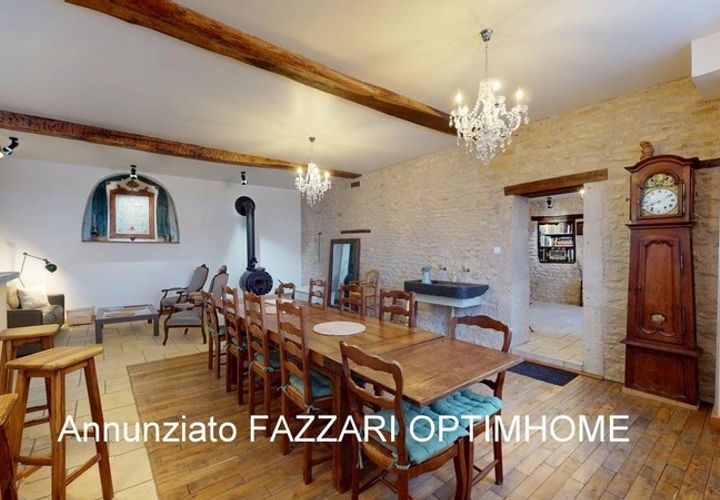 Villa a Stenay, Meuse, Stenay - € 450.000 | Ref: 830030391455 - foto 1