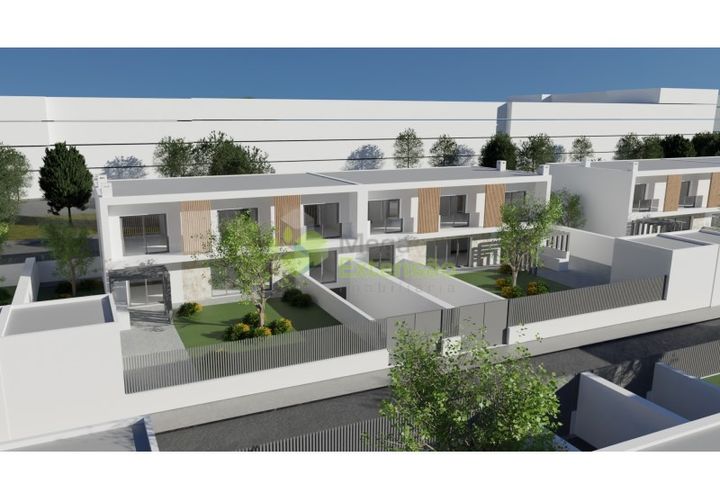 Helårsgrund i Entroncamento, Santarem, Entroncamento - € 40.000 | Ref: 2175 - foto 1