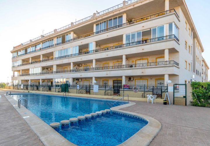 Leilighet i Playa Flamenca, Alicante, Playa Flamenca - € 195 000 | Ref: CM179 - foto 1