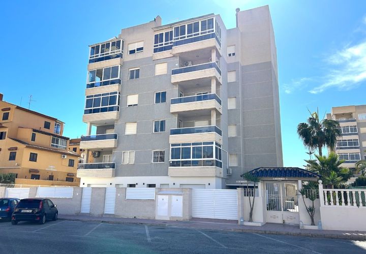 Wohnung in Torrevieja, Alicante, Torrevieja - € 370.000 | Ref: NBCB-51590 - Foto 1