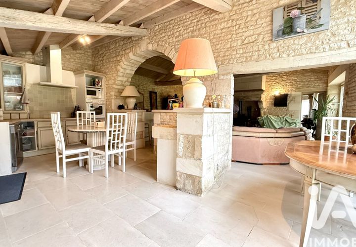 Villa a Montroy, Charente-Maritime, Montroy - € 644.000 | Ref: 101021 - foto 1